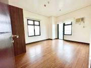 For Lease: Magnolia Residences 2BR