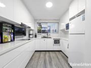 FOR LEASE MODERN 2 BEDROOM TOWNHOUSE IN PRIME LIDCOMBE...