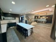 FOR LEASE Semi Furnished 3 Storey Townhouse in Obrero,...