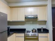 FOR LEASE: SPACIOUS 2 BEDROOM UNIT IN KROMA TOWER WITH...