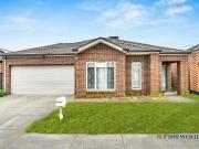 For Lease: Spacious Family Home in Craigieburn!