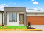 For Lease: Stunning Brand New Family Home in Tarneit