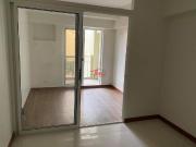 FOR LEASE: STYLISH STUDIO WITH BALCONY FACING EDSA |...