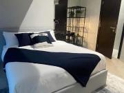 FOR LEASE: UPTOWN PARKSUITES TOWER 2 1 BEDROOM SUITE IN...