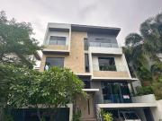 FOR LEASE/RENT: 516sqm Modern Elegant House in McKinley...