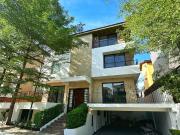 FOR LEASE/RENT: Live Luxuriously in a Beautiful Home in...