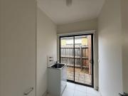 For private inspections please email catie@sweeneyea.com.au