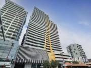 Just in! 1012/3 Yarra Street, South Yarra, VIC 3141