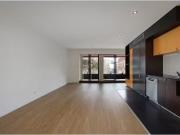 Cheap 104/300 Swanston Street, Melbourne Apartment for...