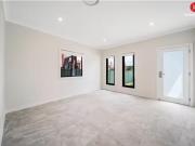 Cozy 122b Graham Avenue, LURNEA House for rent Listed by...