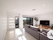 Cheap 14/55 Woodberry Avenue, Coombs, ACT 2611