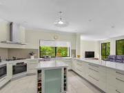 Just in! 14 Carr Street, Bulimba, QLD 4171