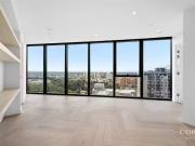 Unique 1702/63 La Trobe Street, Melbourne Apartment for...