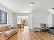 FOR RENT – 17/62 Victor Street, Runcorn QLD ✨