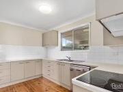 Nice 17 Martini Street, Mount Lofty, QLD 4350
