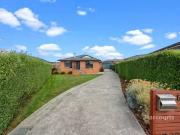 Nice 17 Phemie Court, BRIGHTON, TAS 7030 House for Rent