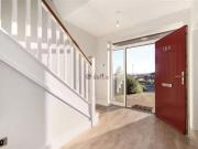 Deal! 186 Stepaside Park, Stepaside, Dublin 18 is for rent