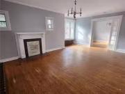 New 1 323 Queenston Street, St. Catharines E. Chester, ON.