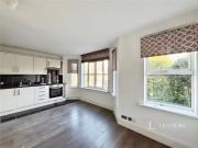 Charming 1 BA 1 bedroom flat for rent in Eaton Gardens,...