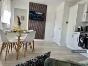 Nice 1 BA 1 bedroom flat for rent in Palm Court,...