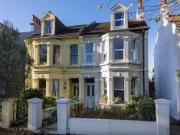 Nice 1 BA 1 bedroom flat for rent in Westbourne Gardens,...