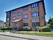 Unique 1 BA 1 bedroom ground floor flat for rent in The...