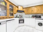 Cheap 1 BA 2 bedroom apartment for rent in Adelaide...