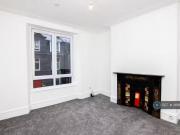 Rental! 1 BA 2 bedroom flat for rent in Elmbank Road,...