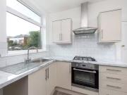 Just in! 1 BA 2 bedroom Flat to rent, Beverley Road, Low...