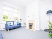 Cozy 1 BA 2 bedroom terraced house for rent in Hardman...