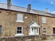 New 1 BA 3 bedroom cottage for rent in Starkholmes Road,...