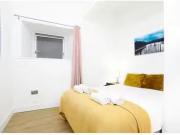 For Rent! 1 BA 3 bedroom flat for rent in Largo Place,...