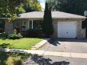 For Rent 1 Bedroom Apartment Barrie ON DS91484637