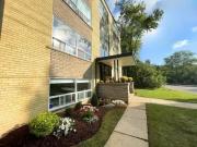 For Rent 1 Bedroom Apartment Guelph ON DS97006142