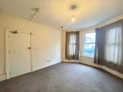 Unique 1 bedroom flat for rent in Bourne Street,...
