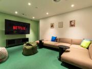 For Rent 1 Bedroom Shared Living/roommate Bristol...