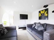 For Rent 1 Bedroom Shared Living/roommate Huddersfield...