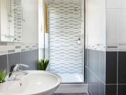 For Rent 1 Bedroom Shared Living/roommate Lincoln...