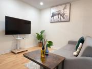 For Rent 1 Bedroom Shared Living/roommate Toronto...