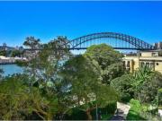 New 1 BR 15/5 East Crescent Street, Mc Mahons Point...