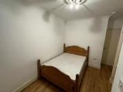 Cozy 1 BR Bevenden Street, London