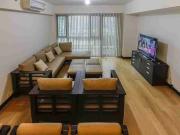 For Rent 1 BR with Parking Condo Unit in [ One Serendra...