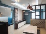 For Rent: 1BR w/ balcony Park Triangle for 75k per mos