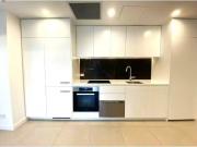 Unique 204/231 Miller Street, North Sydney Apartment for...