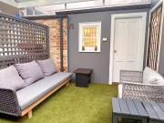 Charming 20 Crown Street, Woolloomooloo, NSW 2011