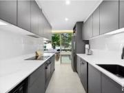 Unique 23/3 5 Howitt Street, Kingston Apartment for rent...