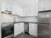 For rent: 250 Lake Street St. Catharines, 2 bdrm Viewit...