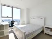 Cozy 2902/36 La Trobe Street, MELBOURNE Apartment for...
