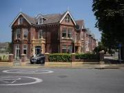 Nice 2 BA 2 bedroom flat for rent in Wilbury Avenue,...