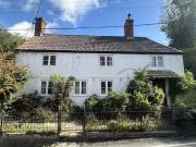 Deal! 2 BA 3 bedroom detached house for rent in Bratton,...